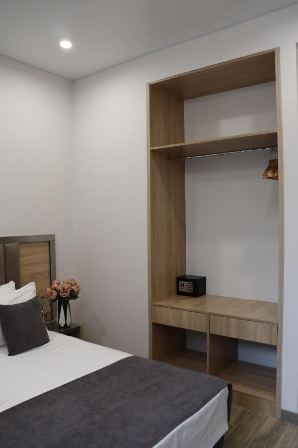Orion Aparthotel 耶烈万 外观 照片